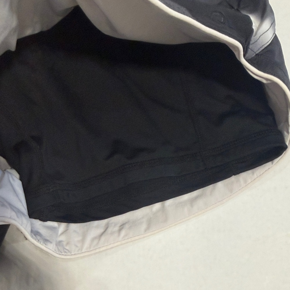 Women's Athletic Ombre Shorts in Black and Gray - Picture 5 of 9